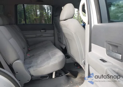 2007 Dodge Durango Slt z USA, uszkodzony, nr VIN 1D8HB48P47F528235